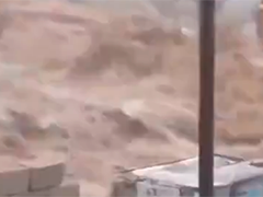 苏丹多地爆发洪灾 人道主义灾难加剧