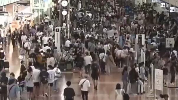 日本受台风“安比”影响 多地列车停运航班取消