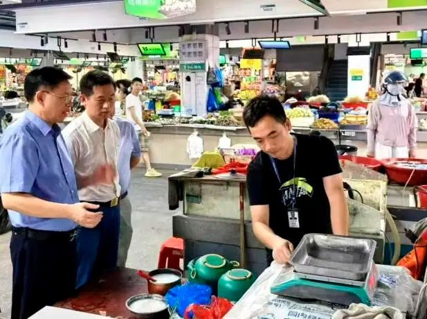 多地市场监管部门严查“鬼秤”