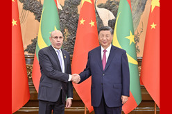 习近平会见毛里塔尼亚总统