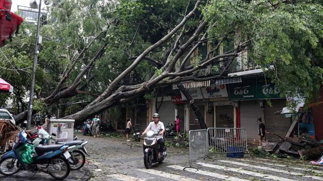 越南 “摩羯”在多地引发严重灾害致21人死亡