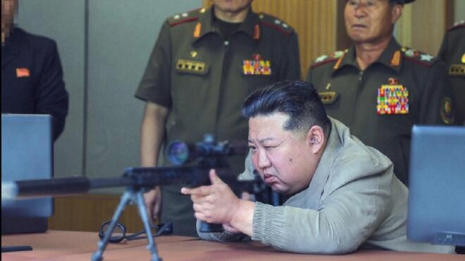 金正恩指导弹道导弹和巡航导弹试射