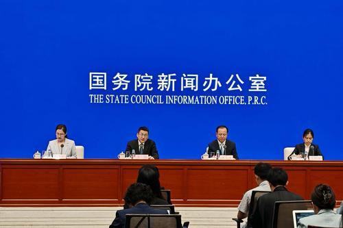 国庆假期全社会跨区域人员流动量预计超19亿人次