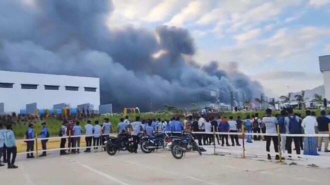 印度一家塔塔电子工厂失火 人员无恙