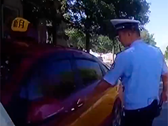 北京“黑名单”司机为进场拉客 变造号牌被处罚