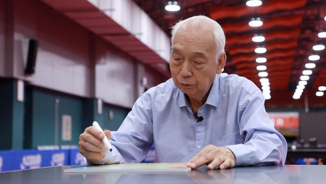 “体育工作杰出贡献者”国家荣誉称号获得者张燮林：乒坛“魔术师”书写“国球”辉煌