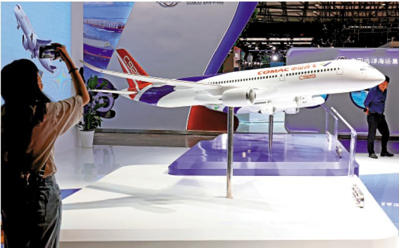 第二届中国航协航空大会 C929宽体客机模型亮相
