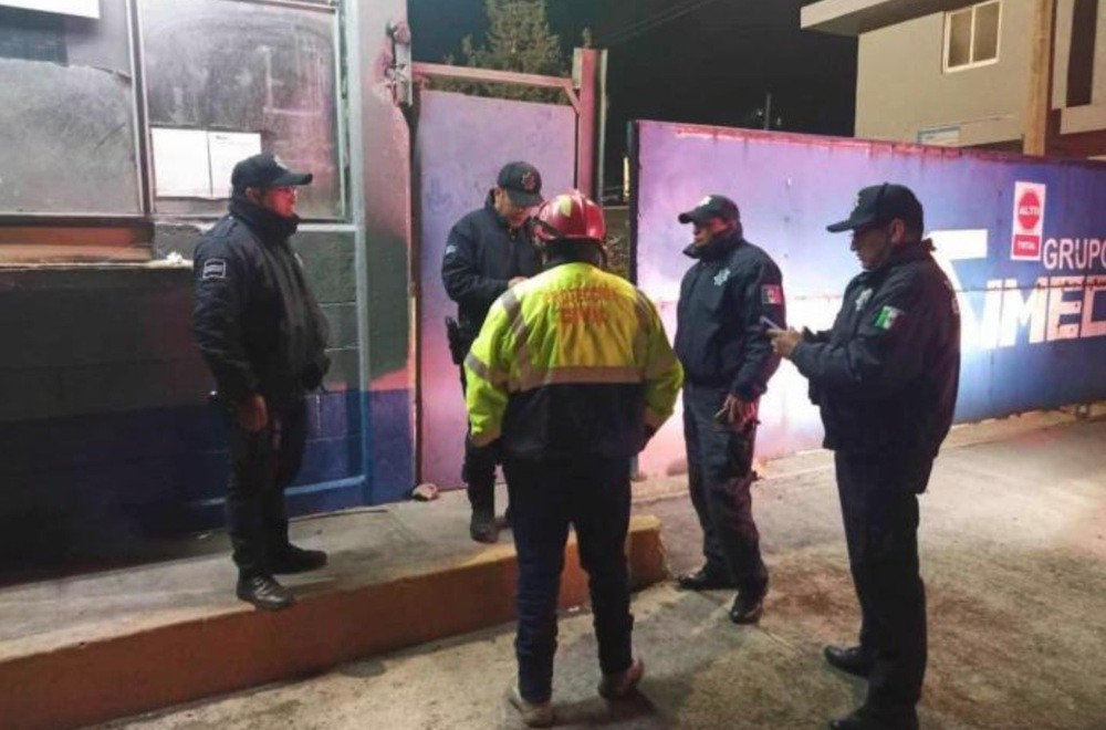 墨西哥中部一钢厂发生爆炸致12人死亡
