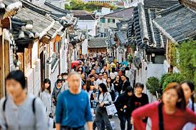 应对过度旅游 韩国一传统韩屋村明起试行宵禁