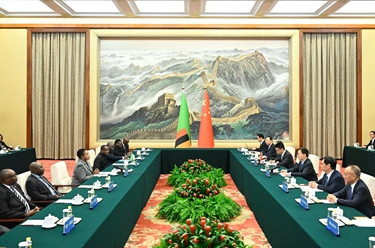 韩正会见赞比亚国民议会议长