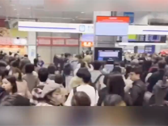 日本破纪录暴雨高峰已过 十多万人出行受影响
