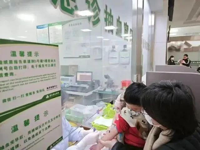 多地诺如病毒感染增多 急性感染性腹泻进入发病高峰期