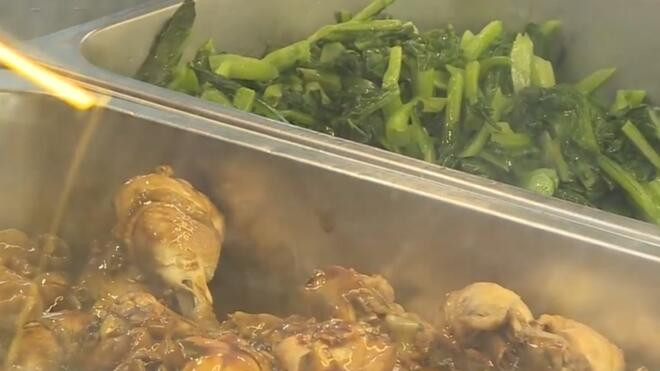 广州大学食堂疑售过期食品 报料人连续7天反映遭开除