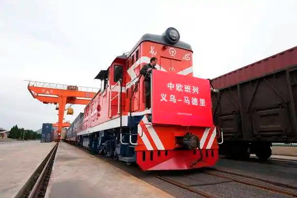 义乌中欧班列开行十周年 累计开行超6700列 发送货物超67万标箱