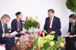 习近平会见墨西哥总统