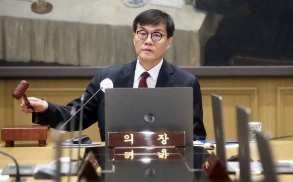 韩国降息应对美国潜在关税大棒