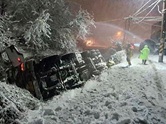 韩国连续两天强降雪 多地积雪超40厘米