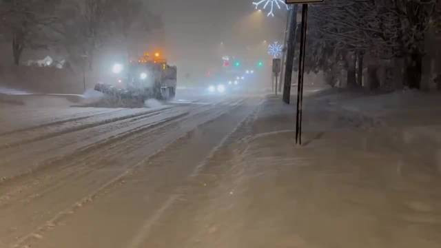 暴风雪来袭 美国9个州发布预警
