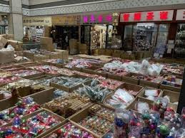浙江义乌 欧美进入购物季 小商品出口持续走热