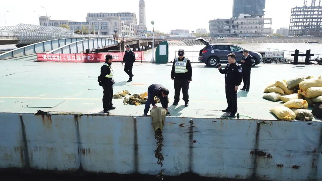 最高法发布惩治非法捕捞水产品犯罪典型案例 全链条打击非法捕捞水产品犯罪行为
