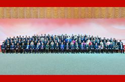 习近平会见澳门社会各界代表人士