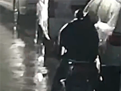 因琐事产生纠纷 男子四次“戳轮胎”