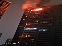 重庆高层凌晨突发火情 又是忘关取暖器惹祸