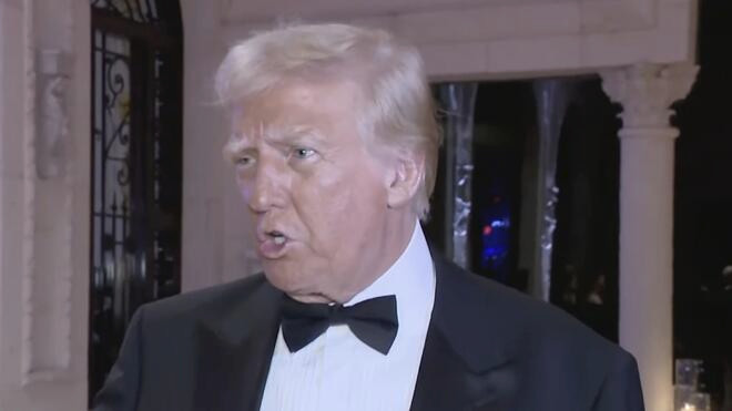 特朗普就“封口费”案向美国最高法院上诉