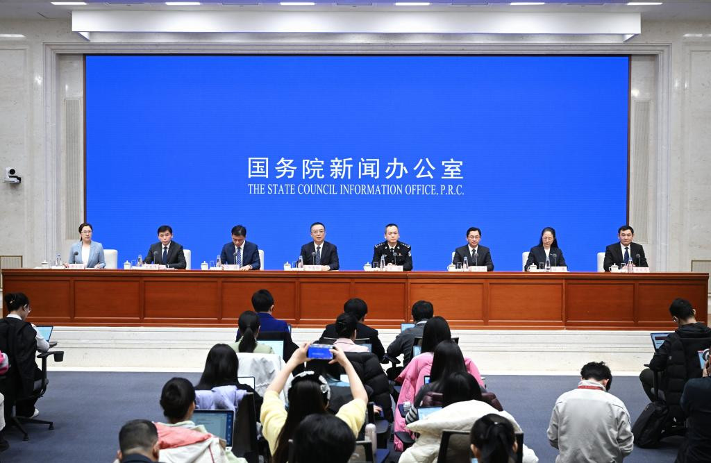 2025年春运出行规模有望创历史新高 多方合力满足出行需求