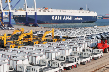 海关总署发布2024年我国货物贸易进出口数据 进出口总值43.85万亿元 同比增长5%