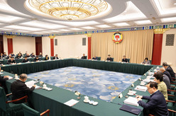 王沪宁主持召开全国政协主席会议
