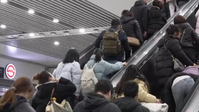 铁路上海站单日到达旅客创纪录