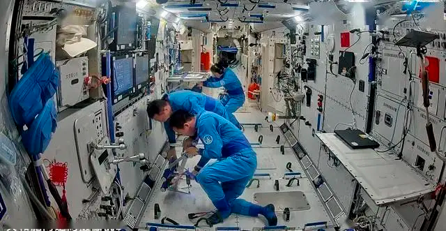 中国空间站周记 神舟十九号太空出差满百天