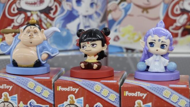 《哪吒2》电影周边产品 产销两旺