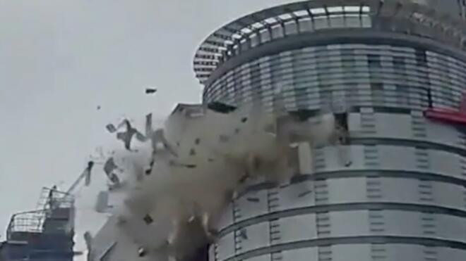 台湾台中一商场发生爆炸 已致数人伤亡