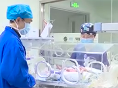 广西柳州 救护车顺利抵达医院 小宝宝转危为安