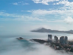 福建东山 强对流天气催生云雾奇观