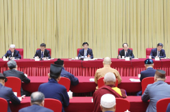 王沪宁与宗教界政协委员共商国是