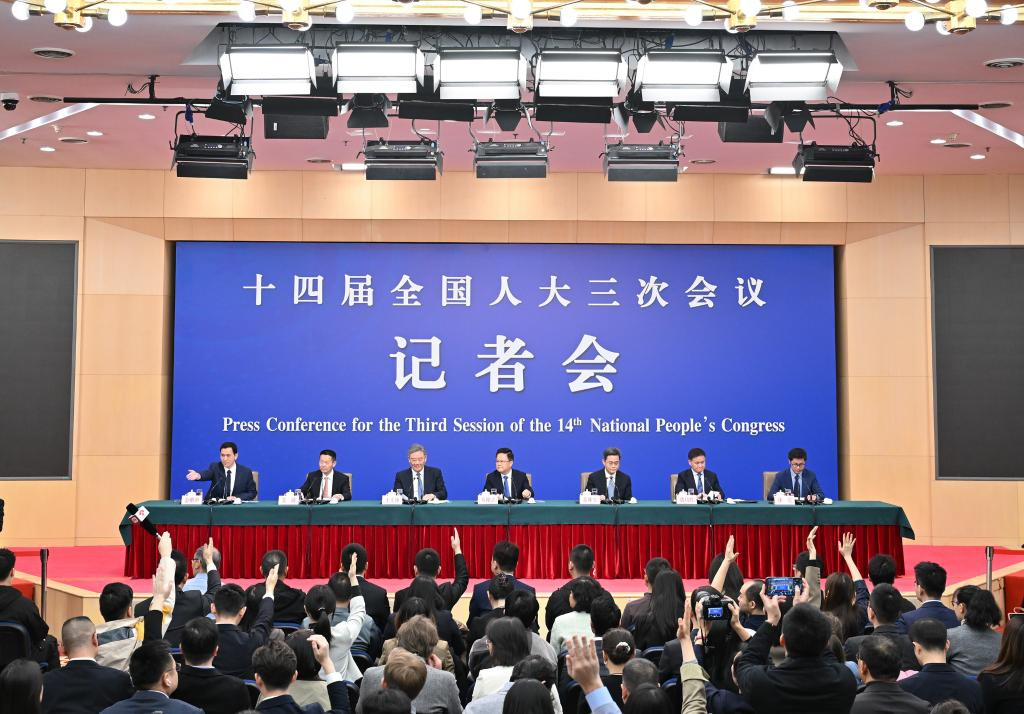十四届全国人大三次会议举行经济主题记者会 加大支持科创的金融产品供给
