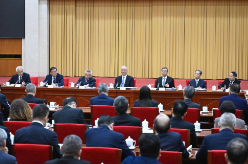蔡奇与社会科学、新闻出版界政协委员共商国是