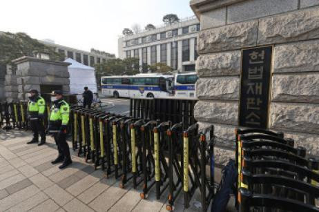 尹锡悦弹劾案宣判在即 韩国加大警力部署