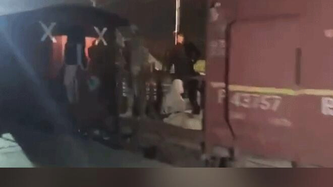 巴军方称已解救遇袭列车上部分遭劫持乘客
