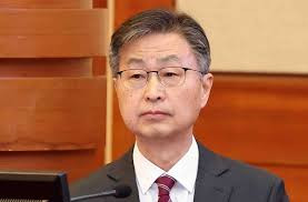 韩国宪法法院驳回监查院长崔载海等人弹劾案