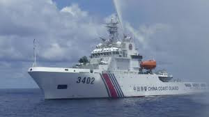 中国海警 依法驱离日非法进入我钓鱼岛领海船只