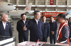 丁薛祥在海南调研