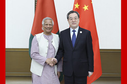 丁薛祥分别会见孟加拉国临时政府首席顾问、俄罗斯副总理