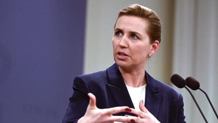 丹麦首相称不会允许格陵兰岛被美国接管