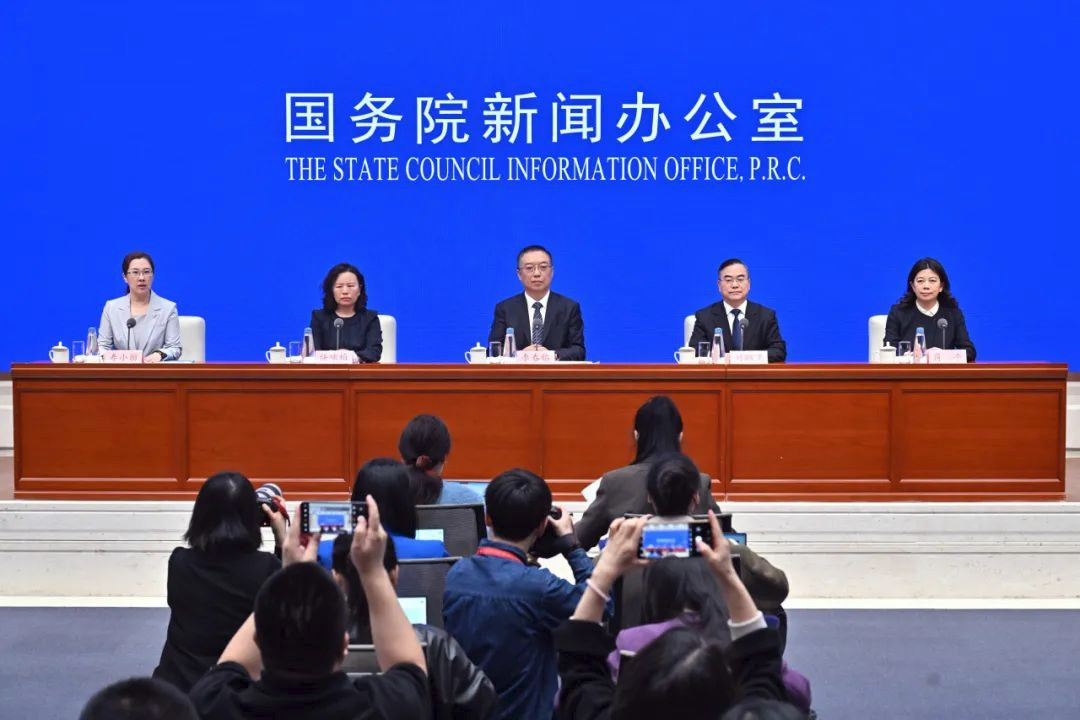 国家发展改革委 我国将加大力度持续推进信用信息开发利用