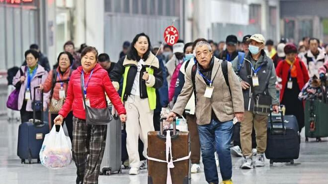 清明假期将至 清明假期每日出游人数预计超4000万人次