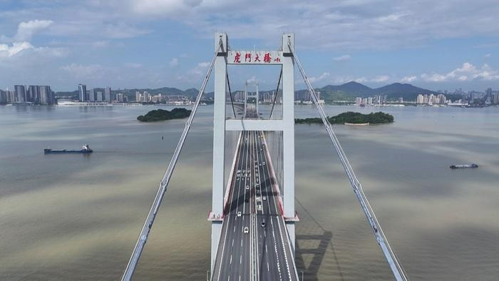 广东虎门大桥今年10月展开通车以来最大规模维修工程